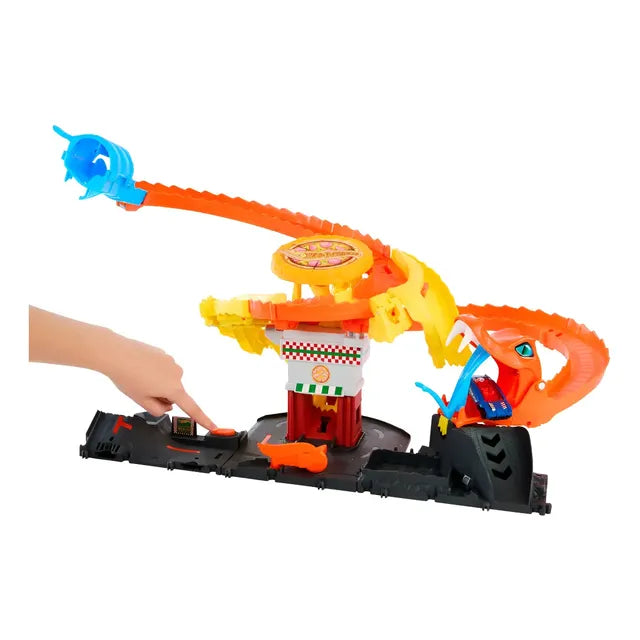 Pista De Juguete Hot Wheels Ataque De Cobra Vs Pizzería Para Niños De 3 Años En Adelante Multicolor