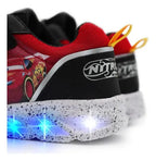 https://ik.imagekit.io/c2dr4dawp/https%3A%2F%2Fhttp2.mlstatic.com%2FD_NQ_NP_945925-MLM71570947117_092023-O-tenis-original-disney-cars-rayo-mcqueen-con-luces-para-nino.webp?tr=f-jpg